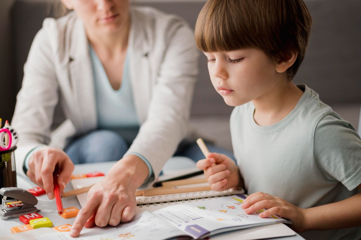 All you need to know about family therapy by professional psychologists in Mumbai | ImPerfect